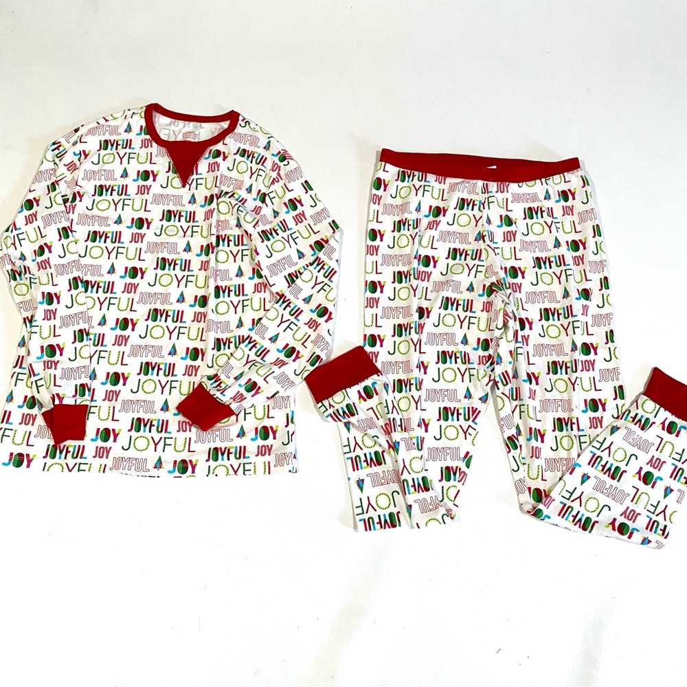 Men’s New Christmas Pajamas Set size Medium
